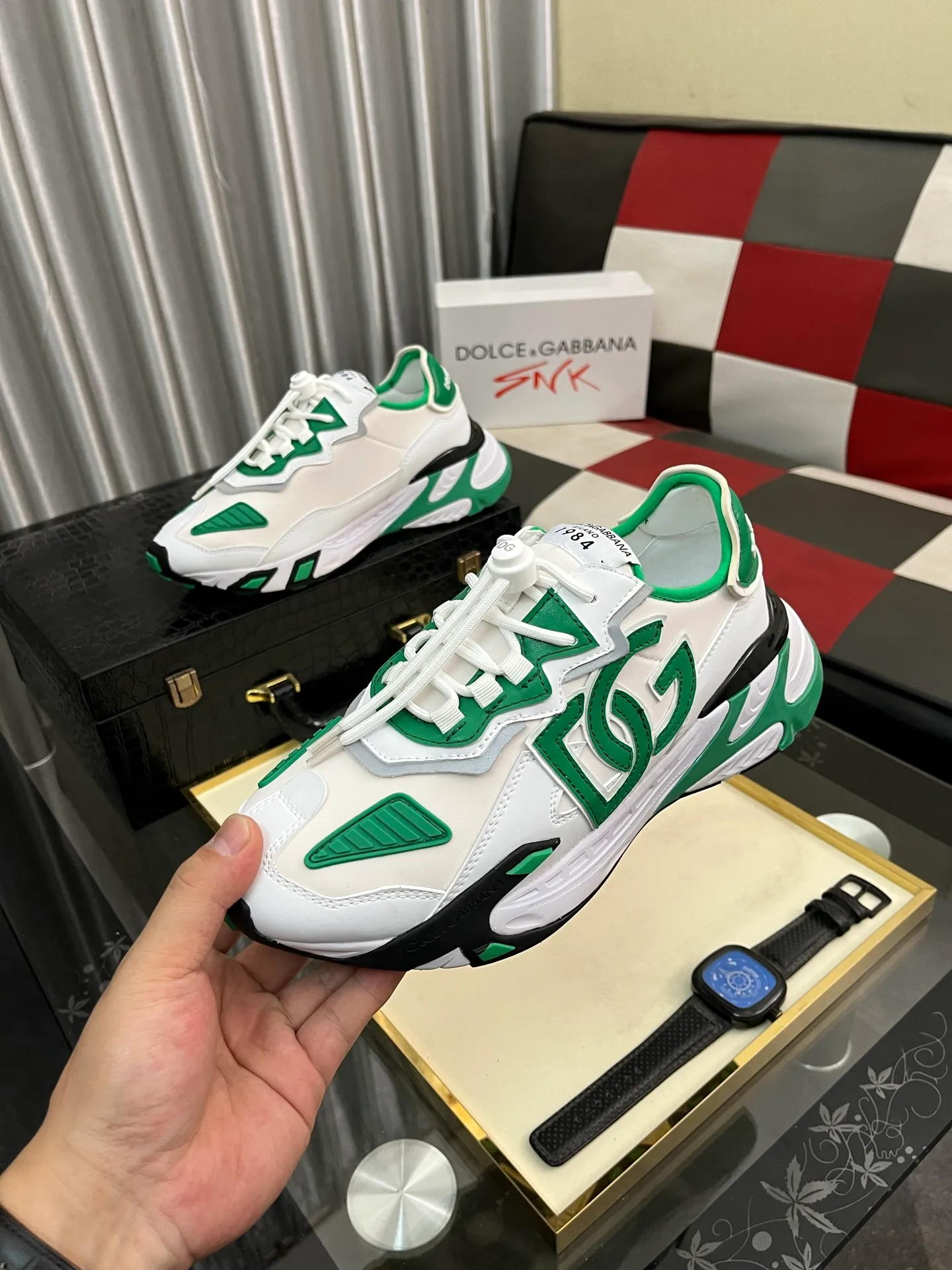Men's shoes 💰520⌚️⌚️Dolce&Gabbana••DG✔️High-end men's sports and casual shoes. Original goods from top counters. Original imported cowhide, multi-material splicing design ➕Imported cowhide lining, cowhide feet ➕Original TPR elastic outsole.  Size: 35-46